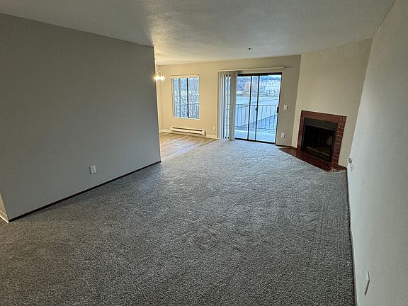 5th image of 11620 Rainier Ave S #307