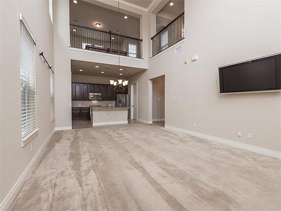 5th image of 308 Amiata Ave #32