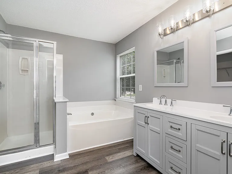 6656 Blythedale Dr — Photo 18