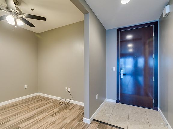 4th image of 4525 Dean Martin Dr #801-1