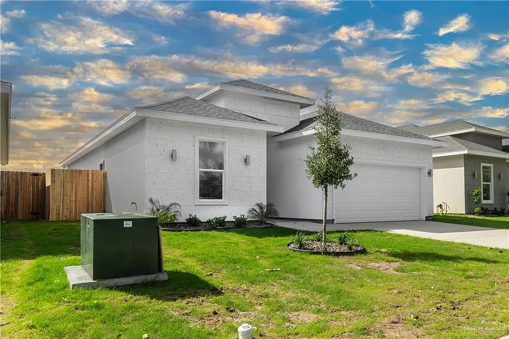 3 bed, 2.0 bath, 1594 sqft, $1,799 — Photo 3