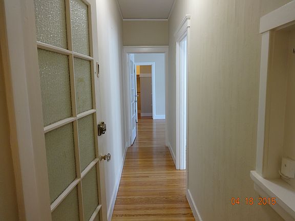 5th image of 1631 Chestnut St APT 11