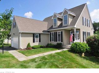 9 Kenington Rd, Avon, CT 06001