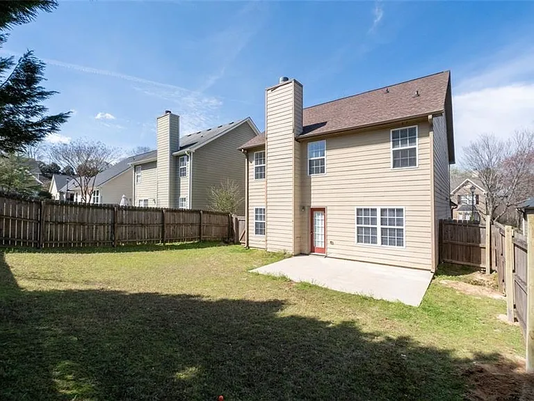 6425 White Walnut Way — Photo 32