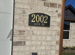 2002 Gavin Dr, Whitehouse, TX 75791
