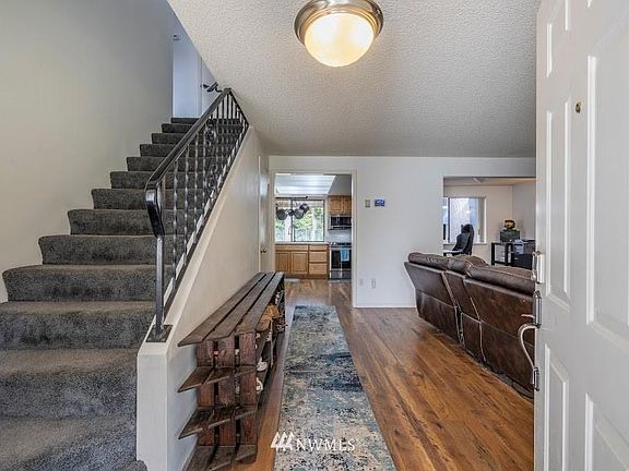 3rd image of 2997 SE Forest Villa Ct