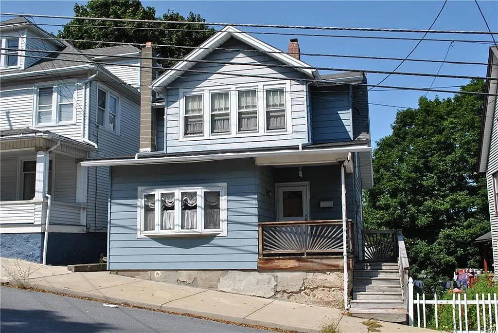 445 Broadway photo 1