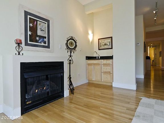 5th image of 1819 Belmont Rd NW APT 3