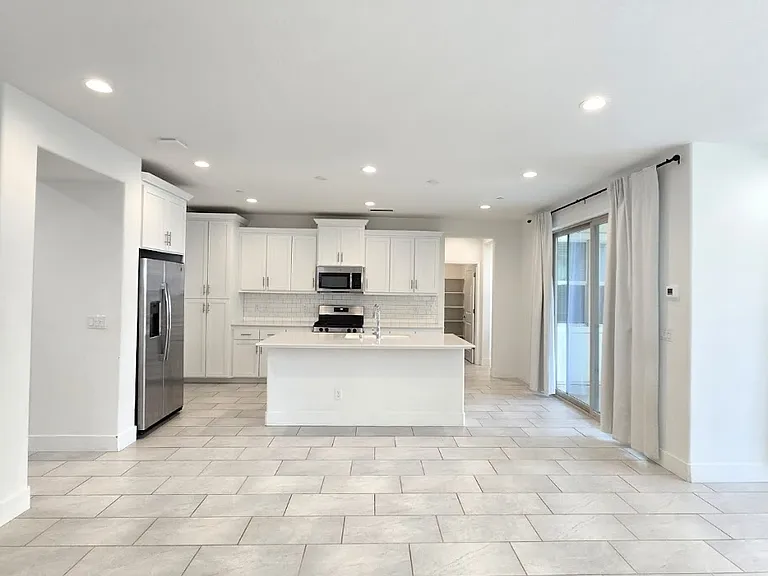 4324 Vineyard Dr — Photo 34