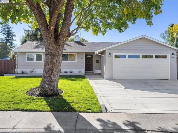 77 Baylor Ln, Pleasant Hill, CA 94523