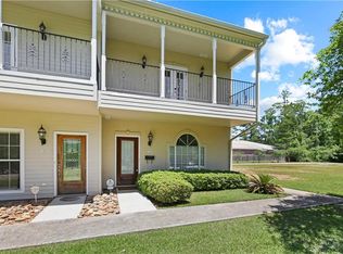 19324 Riverview Ct APT 220, Covington, LA 70433