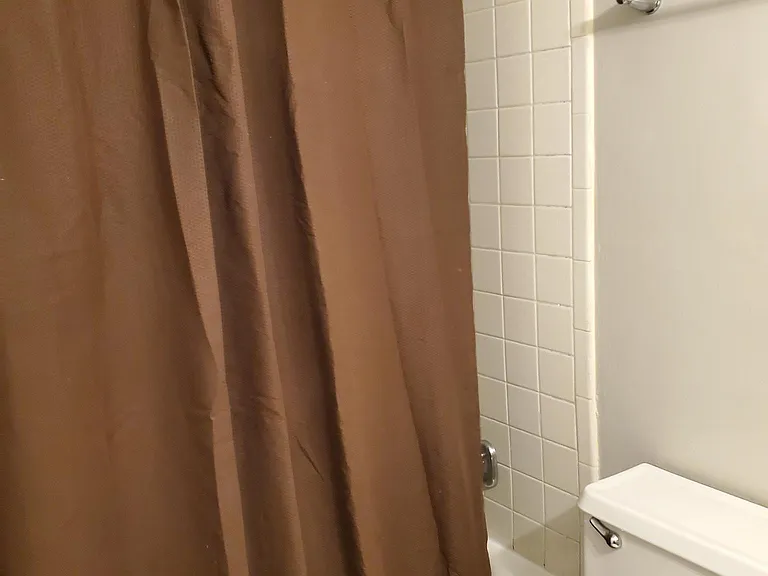 1700 Clinch Ave #303 — Photo 6