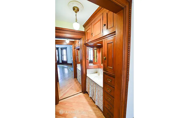 Rented by Douglas Elliman | media 26