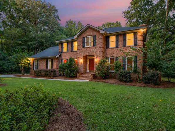 450 Barfield Dr, Summerville, SC 29485