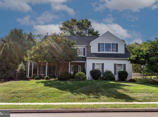 28 Brinker Dr, Doylestown, PA 18901