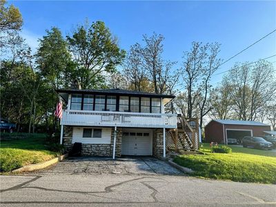 152 Beach Dr, Lake Tapawingo, MO, 64015