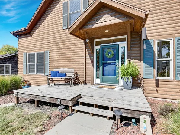 29350 W 153rd Ter, Gardner, KS 66030
