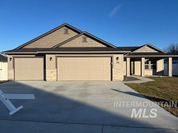 206 Pronghorn Ave, Fruitland, ID 83619