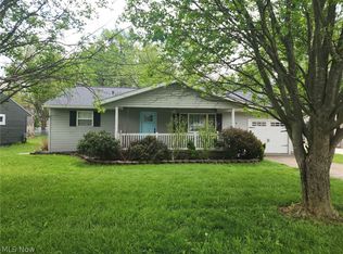 744 Baker Ave NW, New Philadelphia, OH 44663
