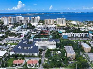 1569 7th St, Sarasota, FL 34236