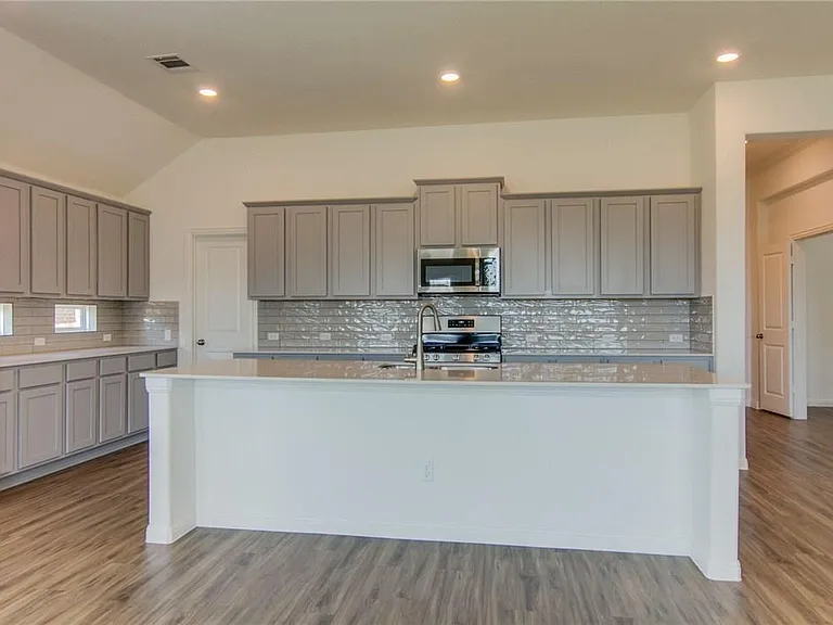 244 Glen Arbor Dr — Photo 10