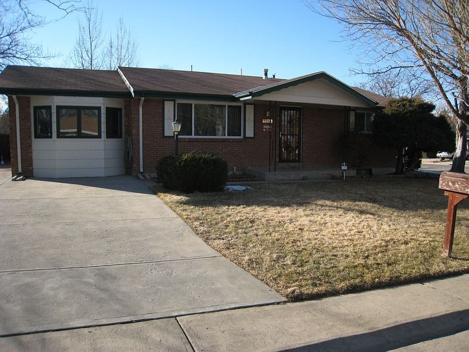 front of house from street