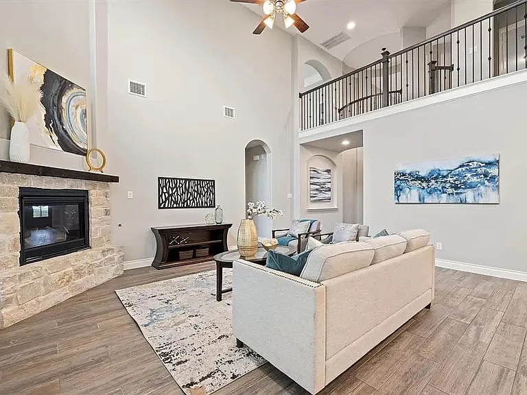 2037 Judge Fisk Ct — Photo 16