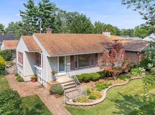 697 Jefferson St, Crete, IL 60417