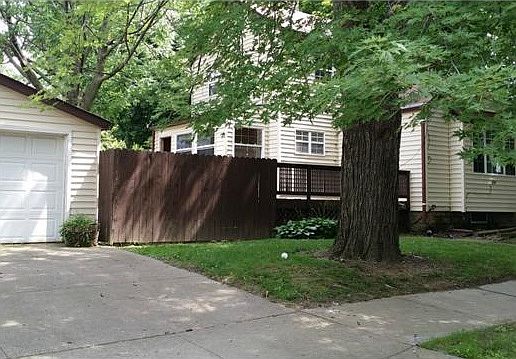 1st image of 797 Clifford Ave