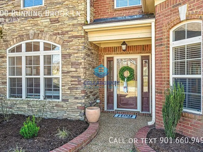 200 Running Brook Ln — Photo 3