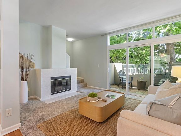 5th image of 315 Dunsmuir Ter Unit 6