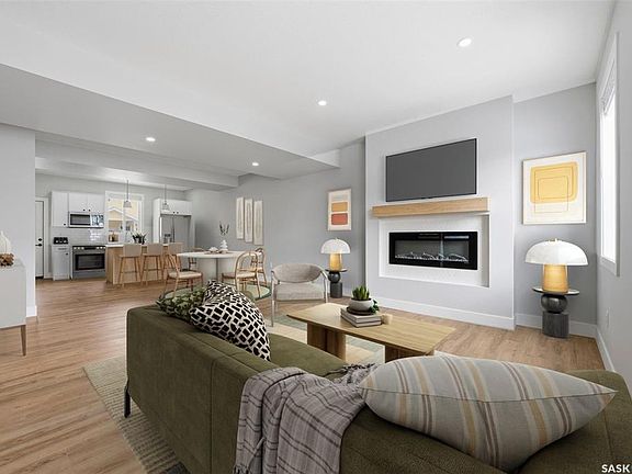 3rd image of UNIT 133-3220 11th STREET W
