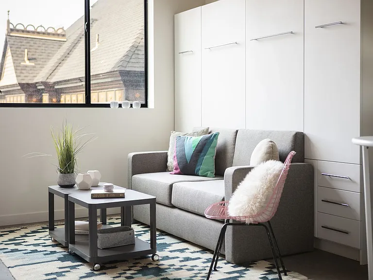 Ezabelle Apartments San Diego — Photo 35