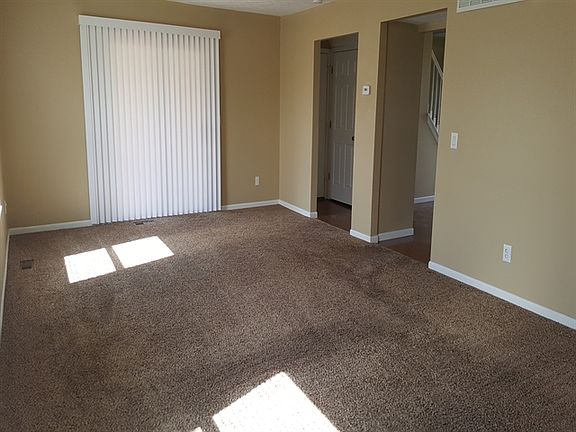 4th image of 1139 Brian Dr