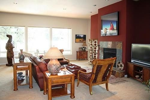 4th image of 2435 Osprey Dr