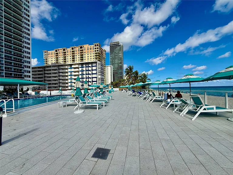 3140 S Ocean Dr #512 — Photo 66