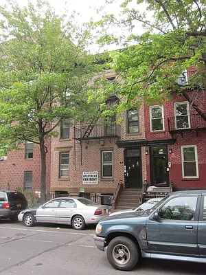 Rented by Nooklyn NYC LLC | media 17