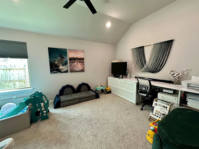 19218 Jenny Creek Ct — Photo 7
