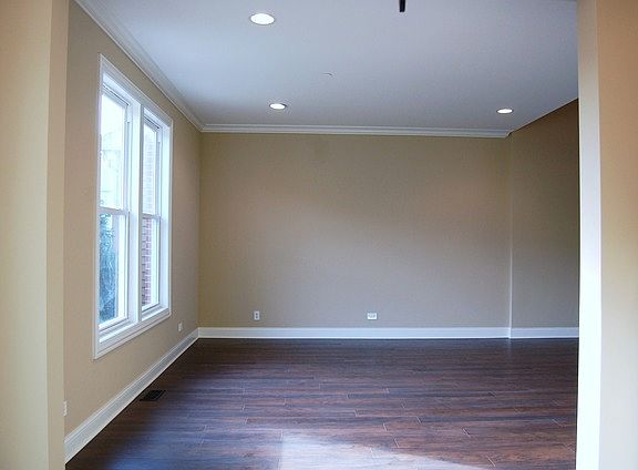 4th image of 913 Kings Canyon Dr