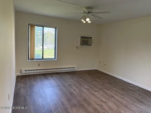 113 Amberly Dr #F — Photo 10