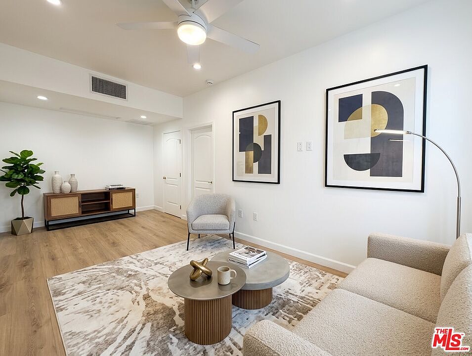 1st image of 816 1/2 N McCadden Pl