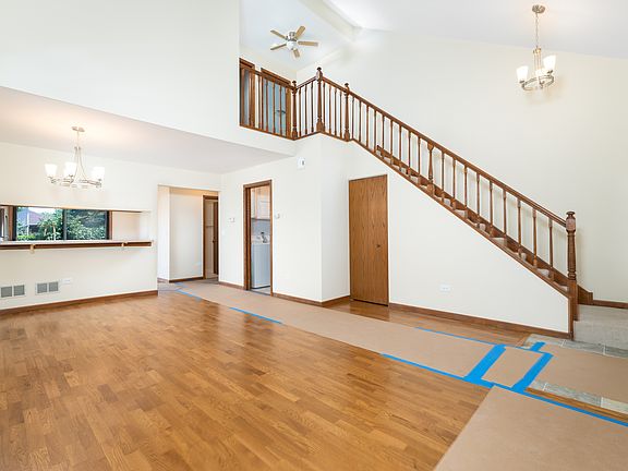 2nd image of 3037 Ashton Ct