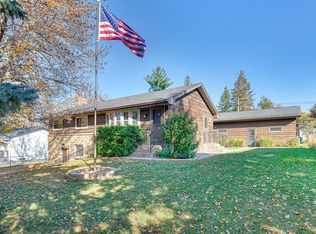 733 11th Ave NW, New Brighton, MN 55112