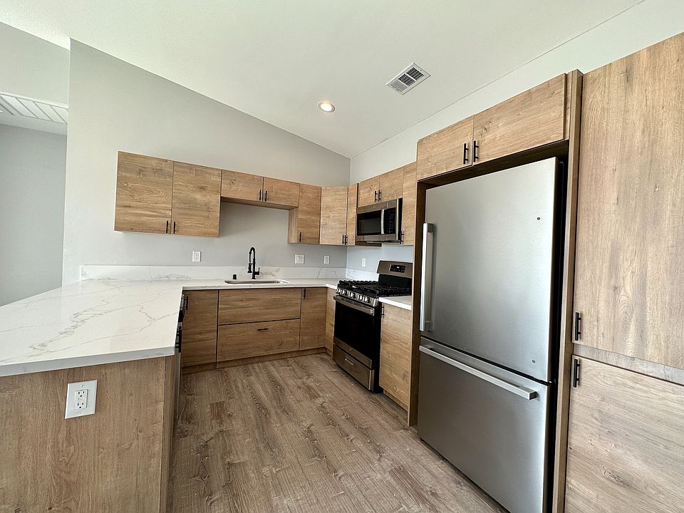 1st image of 5671 Mary Lane Dr