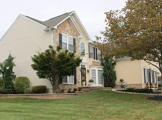 860 Bourban Ln, West Grove, PA 19390