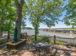 1329 Castle Ct, Osage Beach, MO 65065