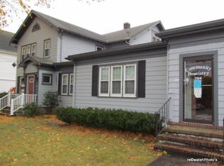 704 N Main St, Brockton, MA 02301