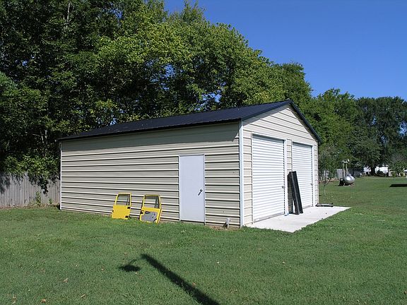4th image of 1660 Nc Highway 48