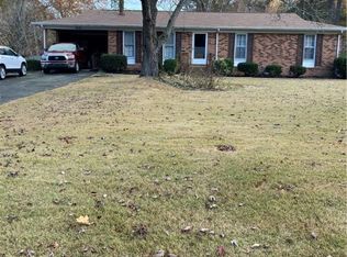 614 Cool Springs Rd, Sanford, NC 27330