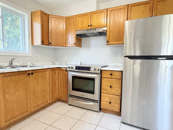 2397 Pillette Rd, Windsor, ON N8T 1P7